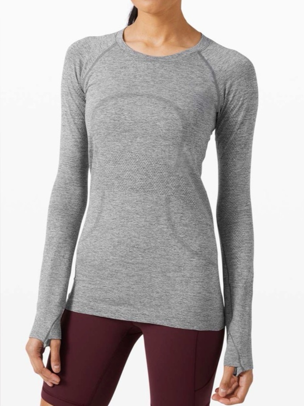 Lululemon Athletica Swiftly Tech Long Sleeve 2.0
Slate / White
